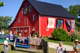 Wolfe Quilt and Garden-4H